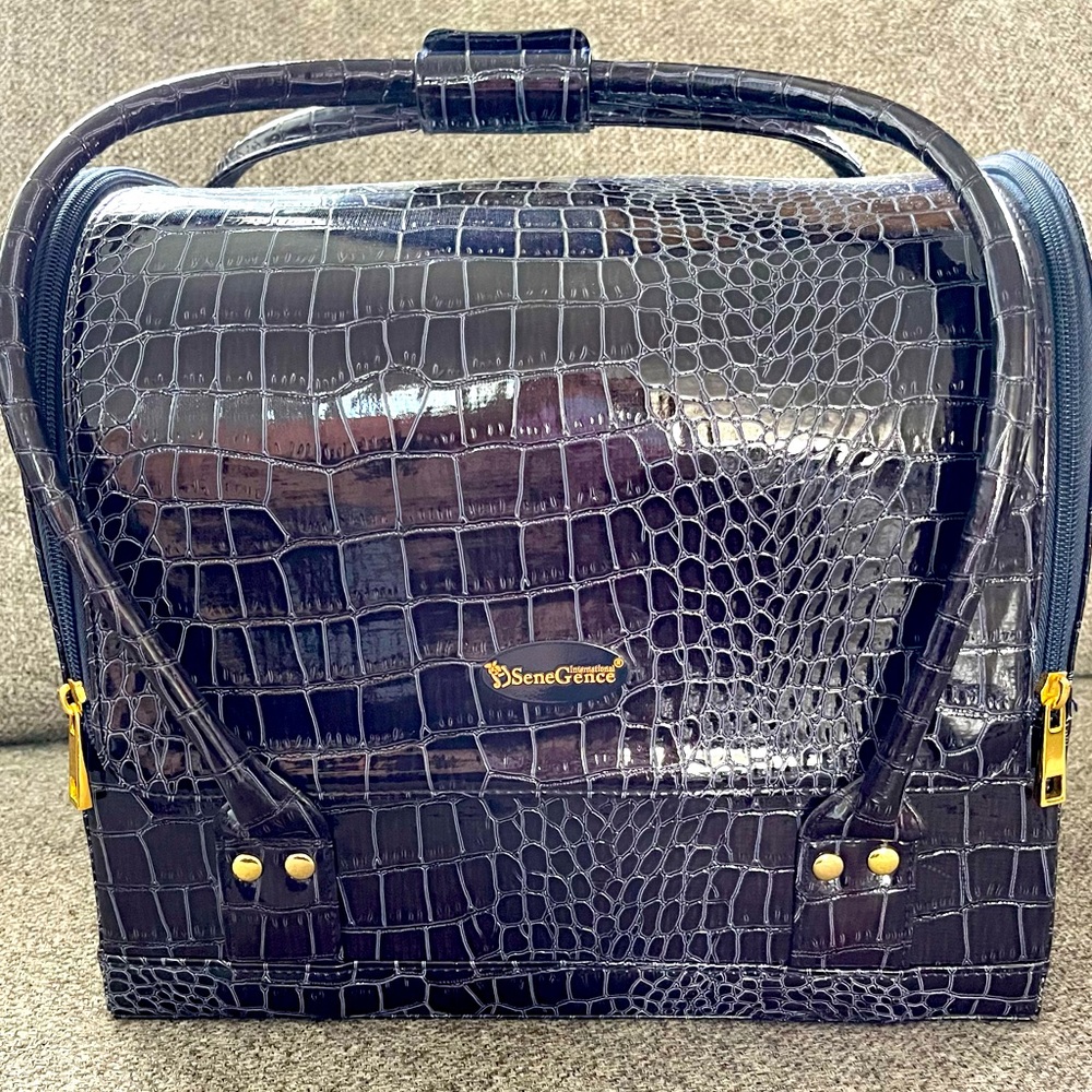Navy Blue faux alligator train/makeup case NEW